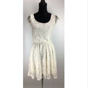 Minty Womens Dress Size M Medium Lace Ivory Cap